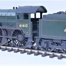 BR (ex LNER) Gresley B17 class 4-6-0 no. 61610 Honingham Hall BR (ex LNER) Gresley B17 class 4-6-0 no. 61610 Honingham Hall