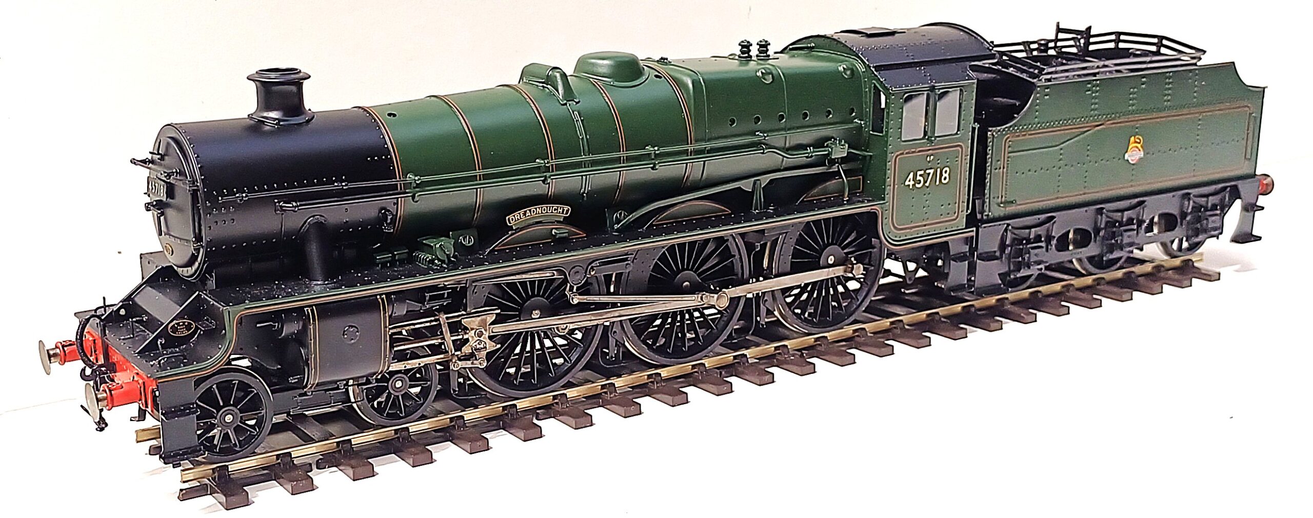 BR (ex LMS) Stanier Jubilee class 4-6-0 no. 45718 Dreadnought - Image 8